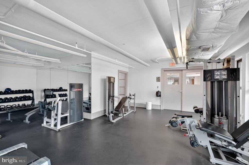 777 7th Street Nw - Photo 21