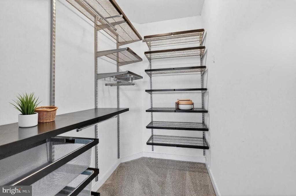 777 7th Street Nw - Photo 8