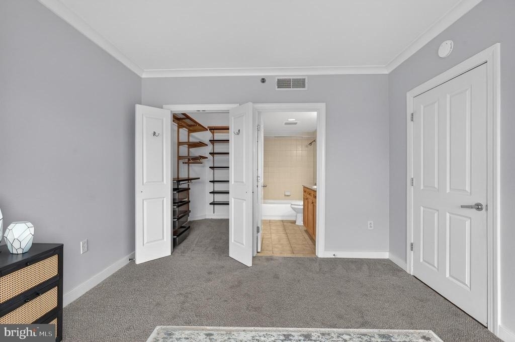 777 7th Street Nw - Photo 7
