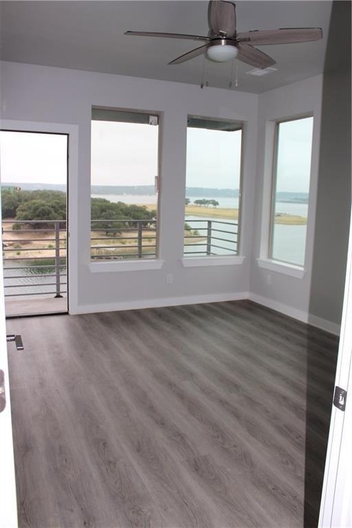 2301 Hancock Ave - Photo 3