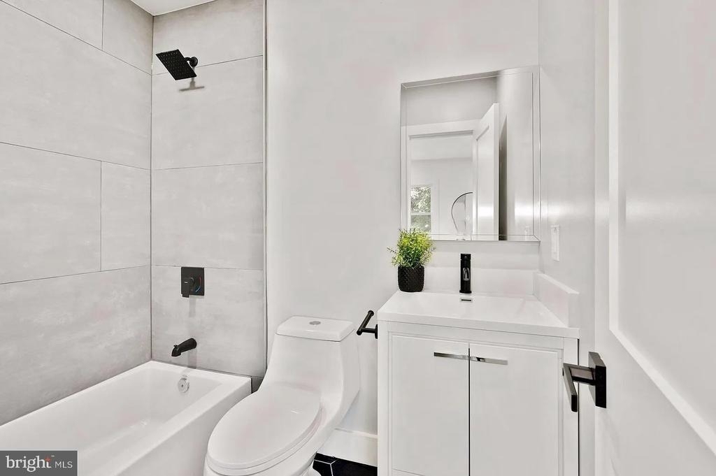 420 20th Street Ne - Photo 5