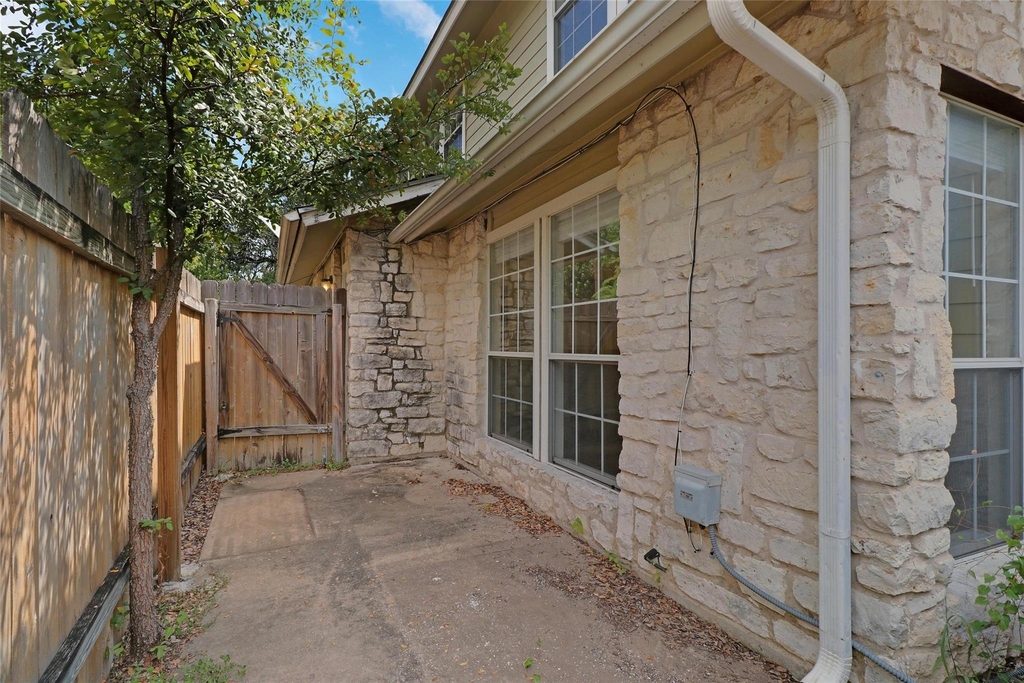 1501 Camp Craft Rd - Photo 10