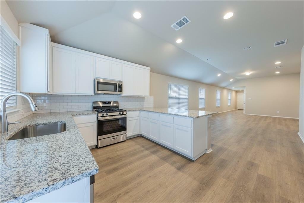 5705 Respinto Dr - Photo 7