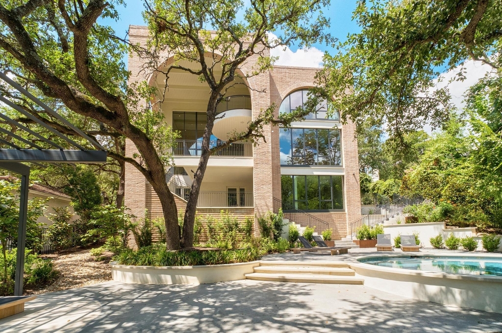 4500 River Wood Ct - Photo 33