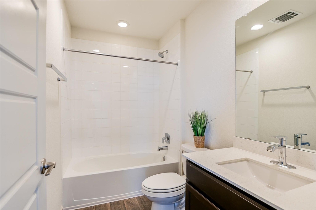 4701 Canongate Dr - Photo 16