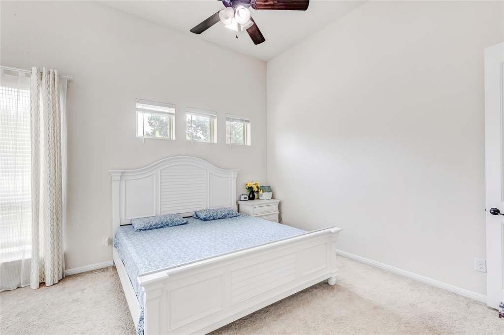 1012 Clearwell St - Photo 20