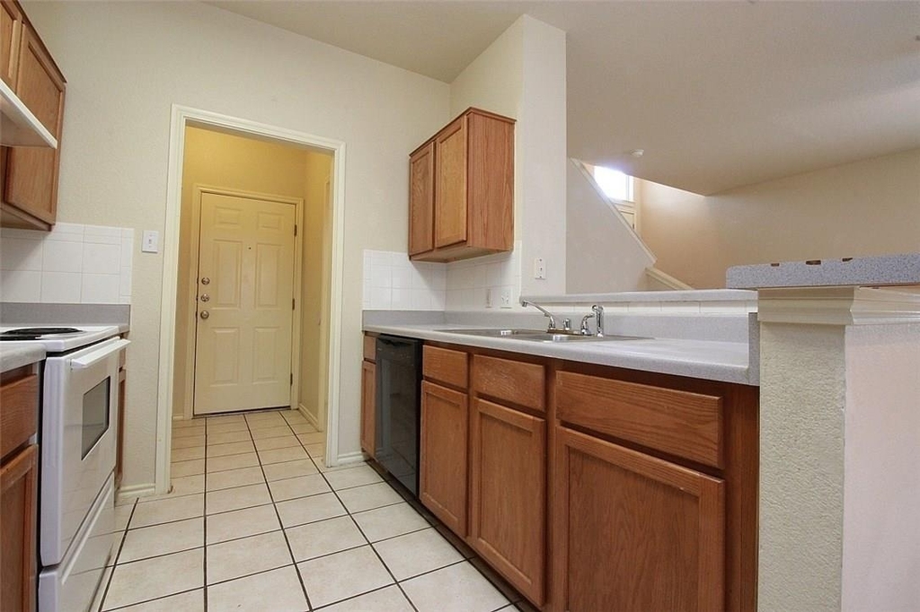 7310 Dan Jean Dr - Photo 6