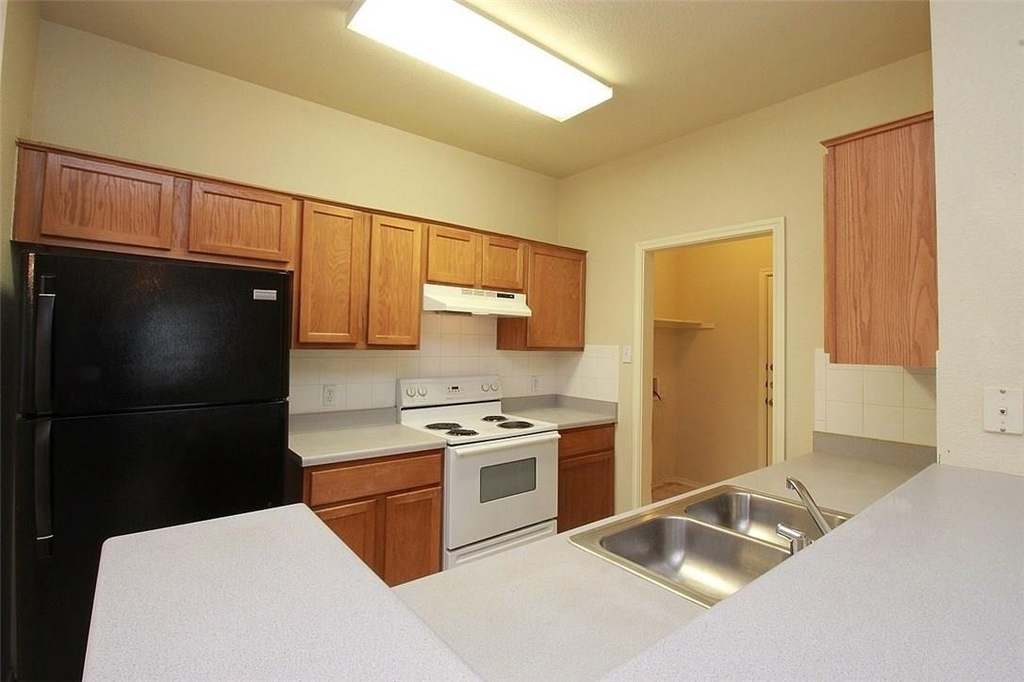 7310 Dan Jean Dr - Photo 5