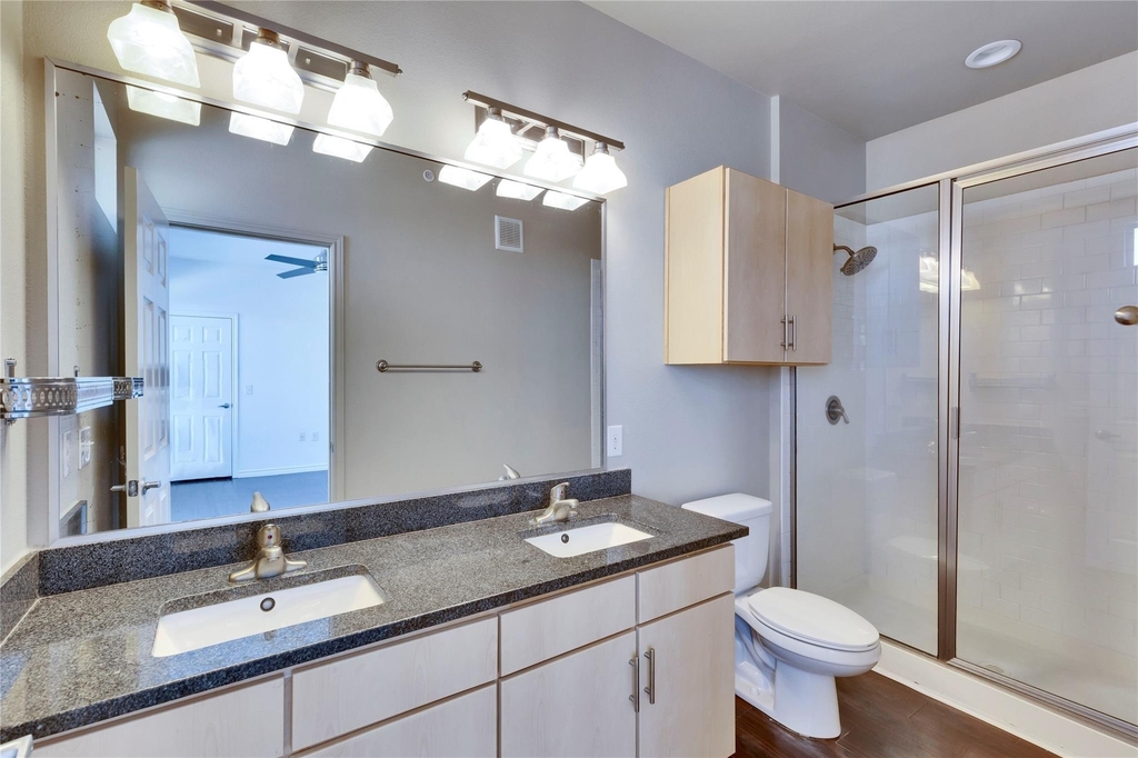 2606 Wilson St - Photo 5