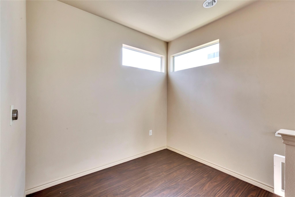 2606 Wilson St - Photo 10