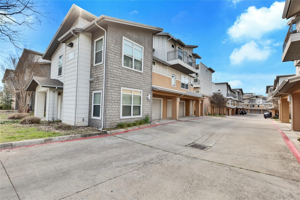2606 Wilson St - Photo 15