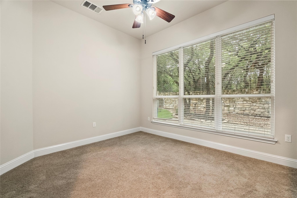 11704 Quintana Cv - Photo 13
