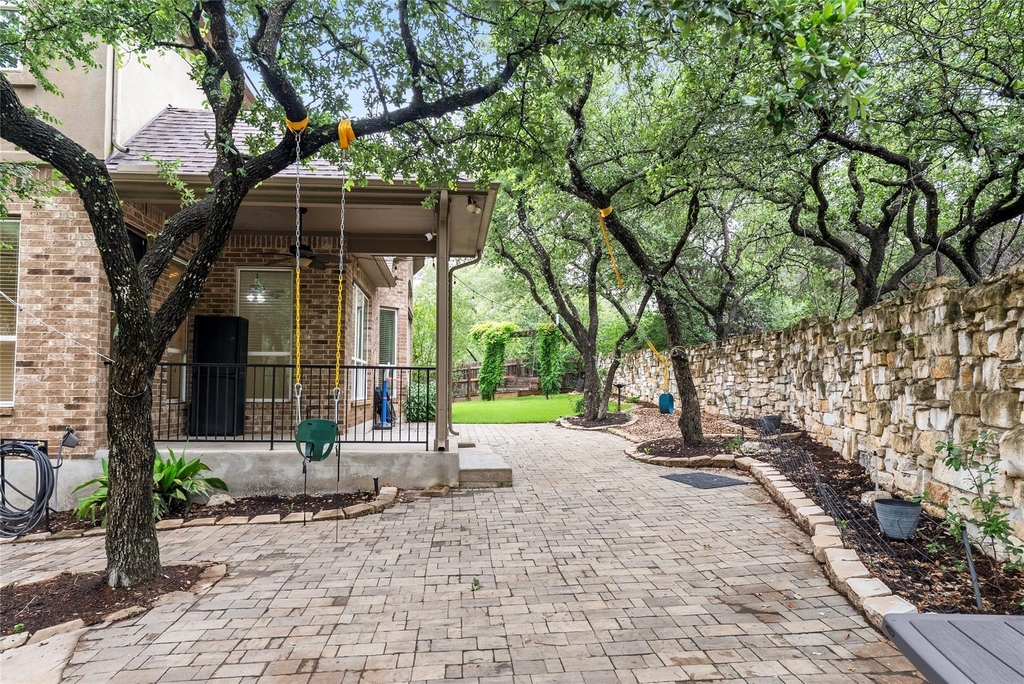 11704 Quintana Cv - Photo 6