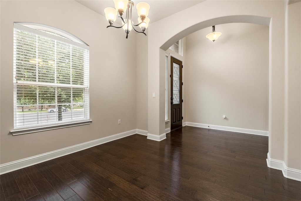 11704 Quintana Cv - Photo 12