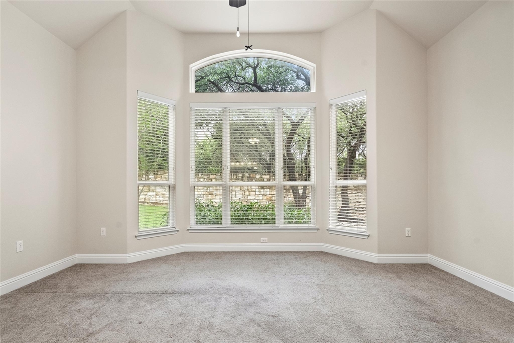 11704 Quintana Cv - Photo 19