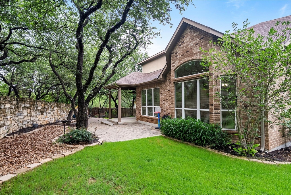 11704 Quintana Cv - Photo 34
