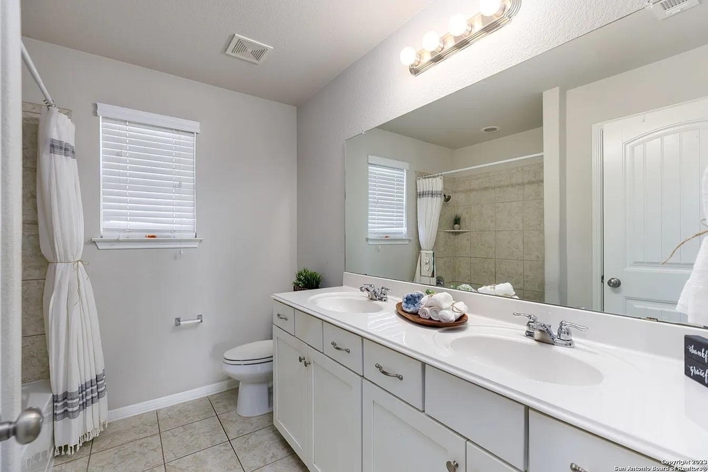 241 Silver Maple Dr - Photo 9