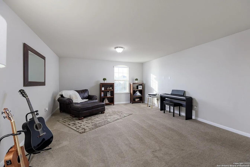 241 Silver Maple Dr - Photo 11