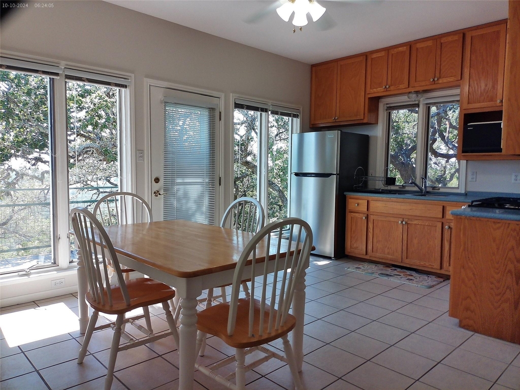 525 Northwood Hills Dr - Photo 3