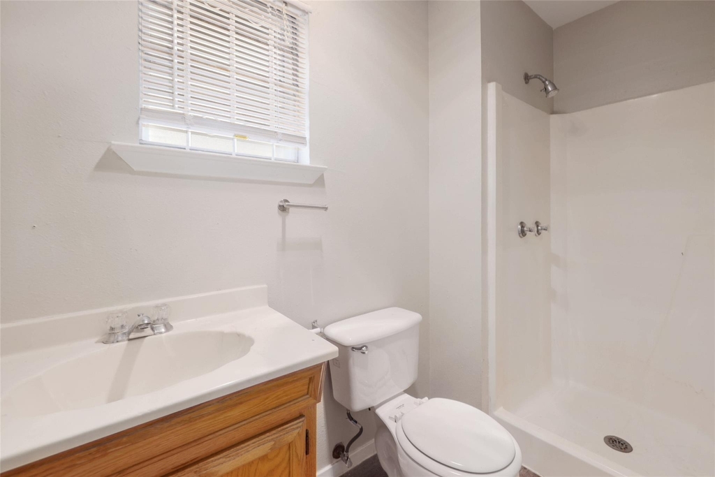 2318 Willow St - Photo 10