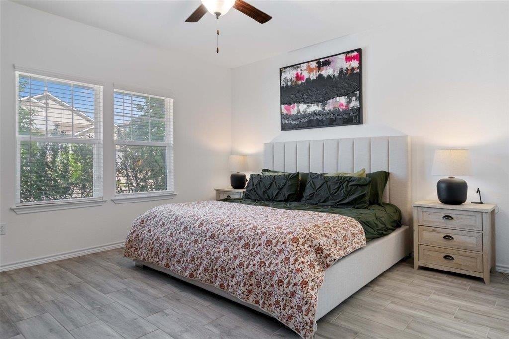 9015 Lookse Ln - Photo 3