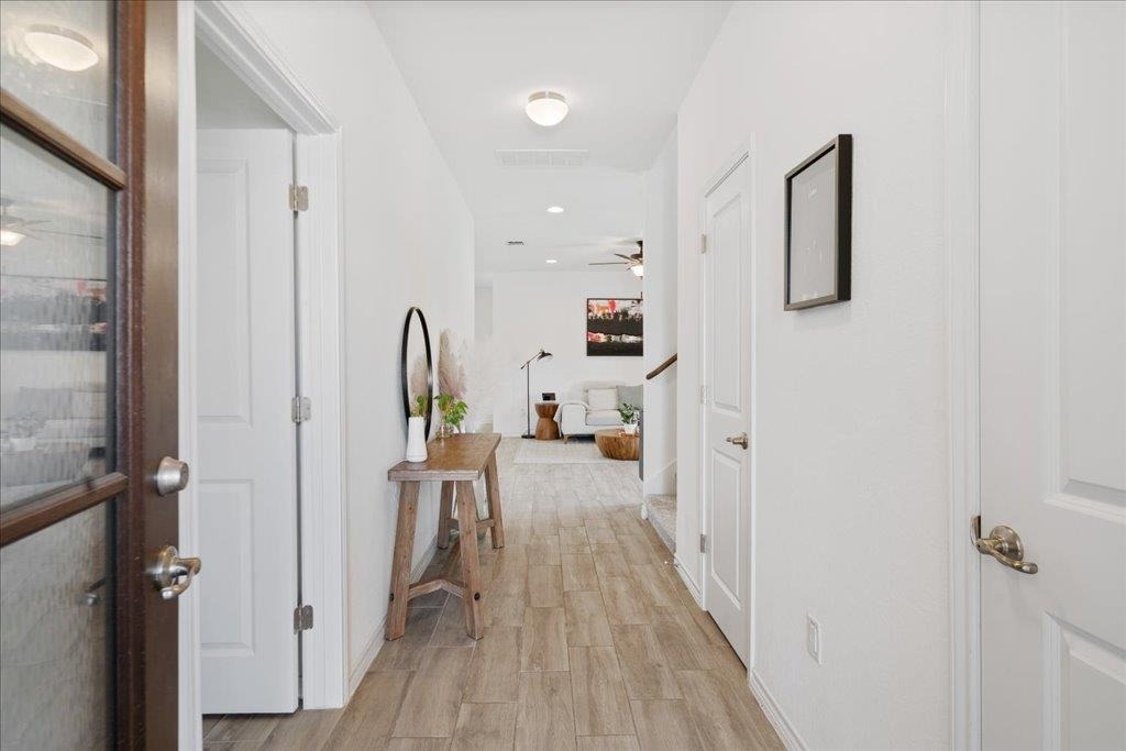 9015 Lookse Ln - Photo 11