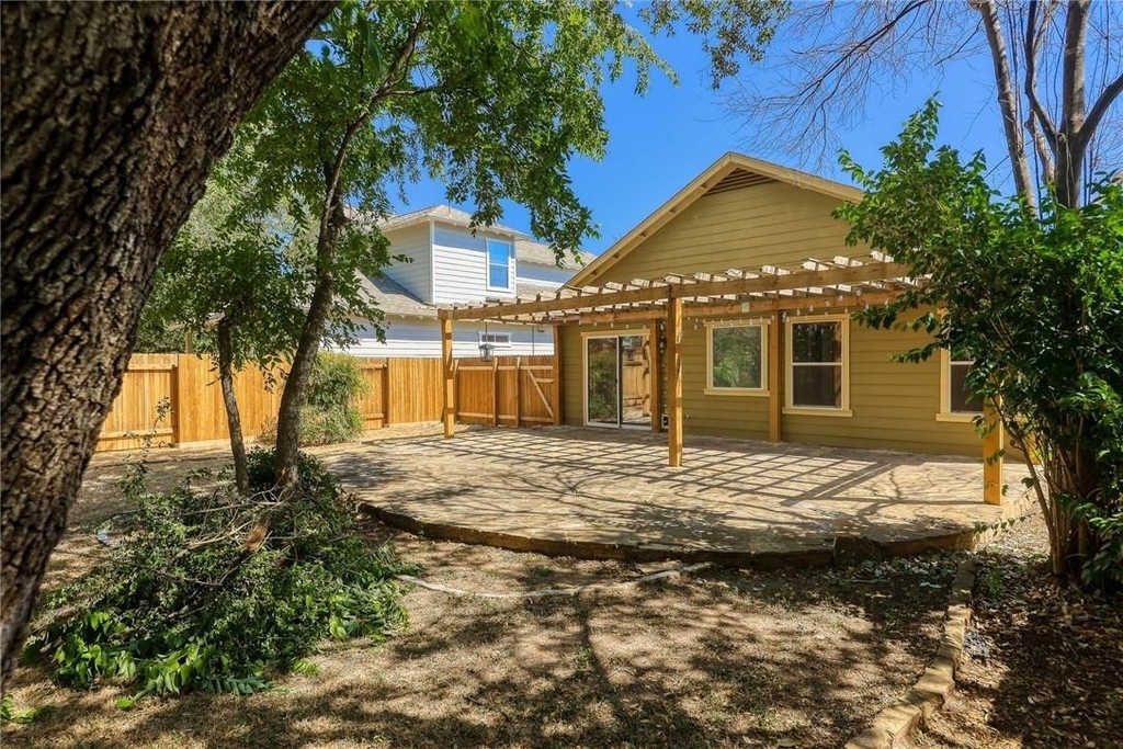 2125 Amur Dr - Photo 22