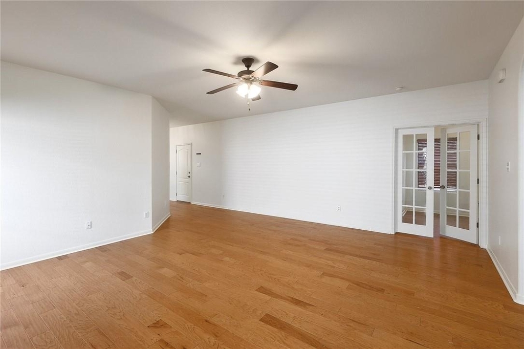 2125 Amur Dr - Photo 8
