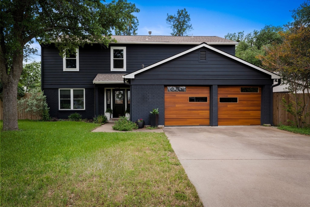 11600 Parkfield Dr - Photo 0