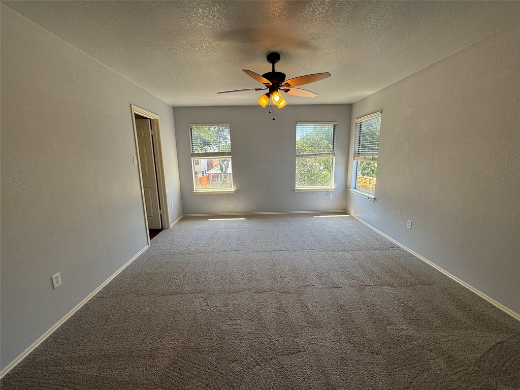 14704 Noya Dr - Photo 10