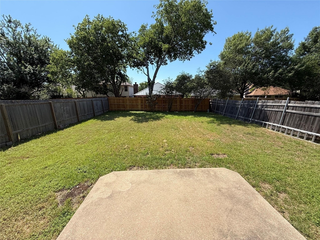 14704 Noya Dr - Photo 20