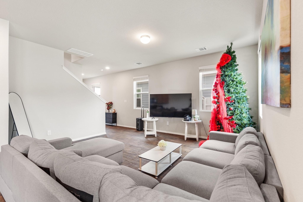 242 Barley Ln - Photo 8