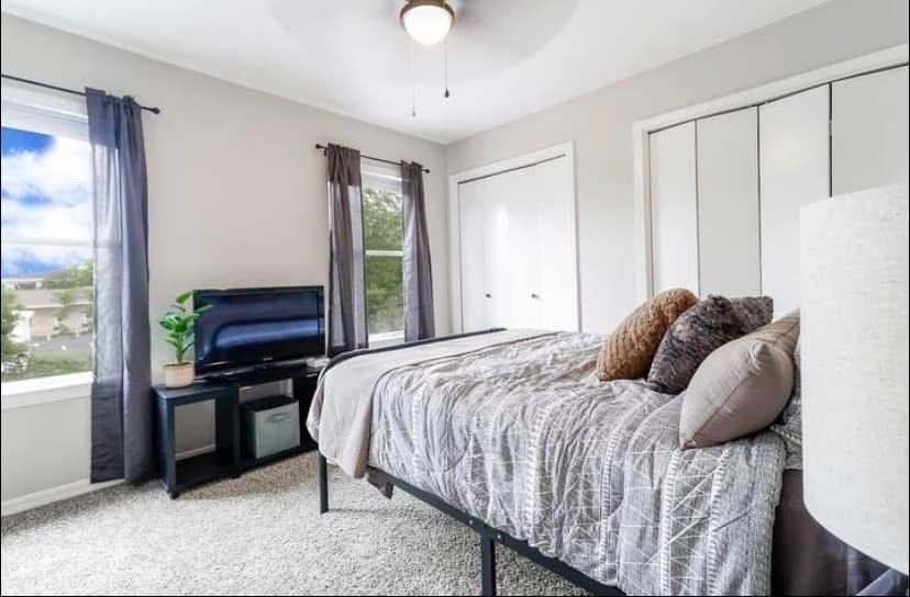 200 Laurel Dr - Photo 3