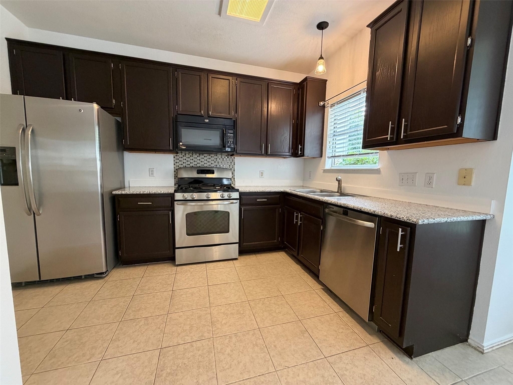13405 Tossa Ln - Photo 4