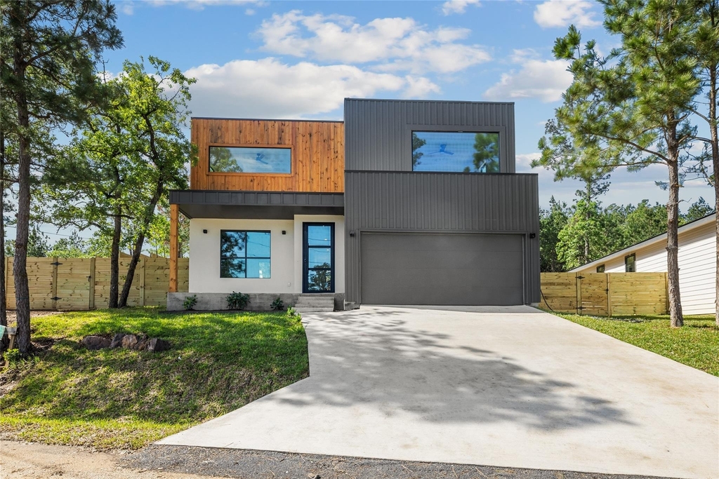 103 Kaena Ln - Photo 0