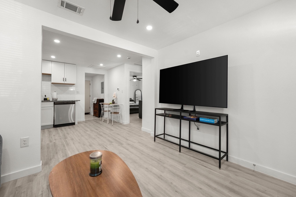45 Anthony St - Photo 8