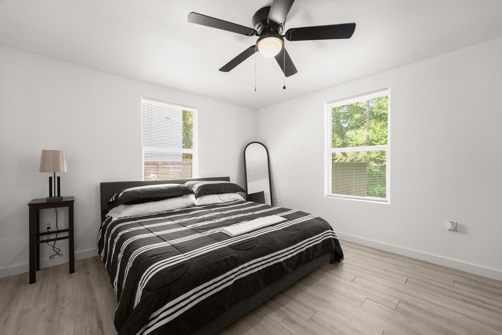 45 Anthony St - Photo 2