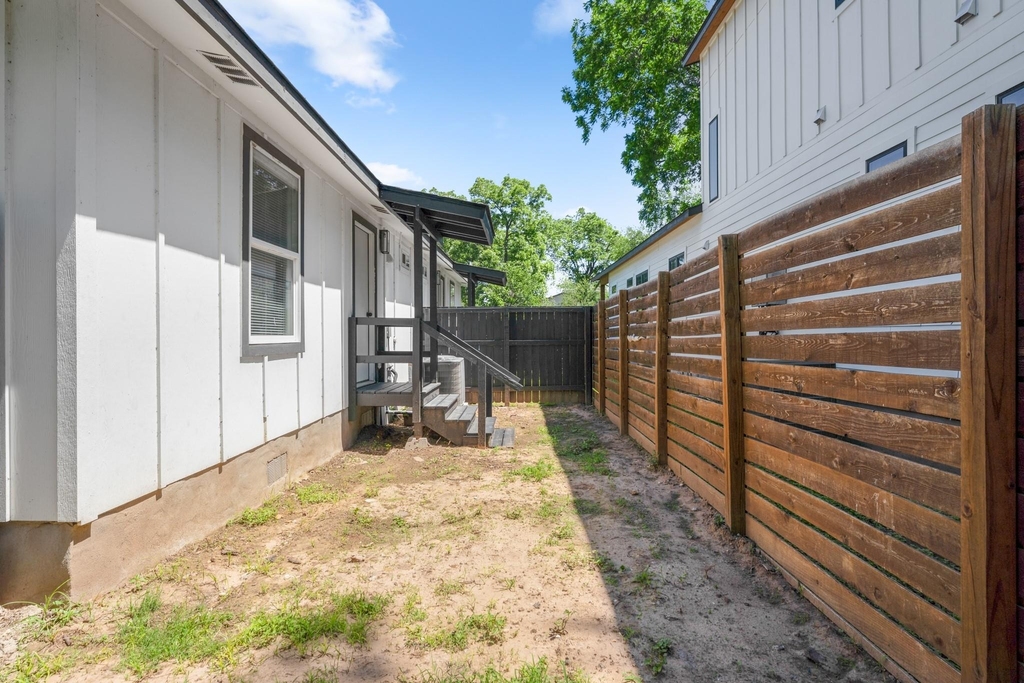 45 Anthony St - Photo 3