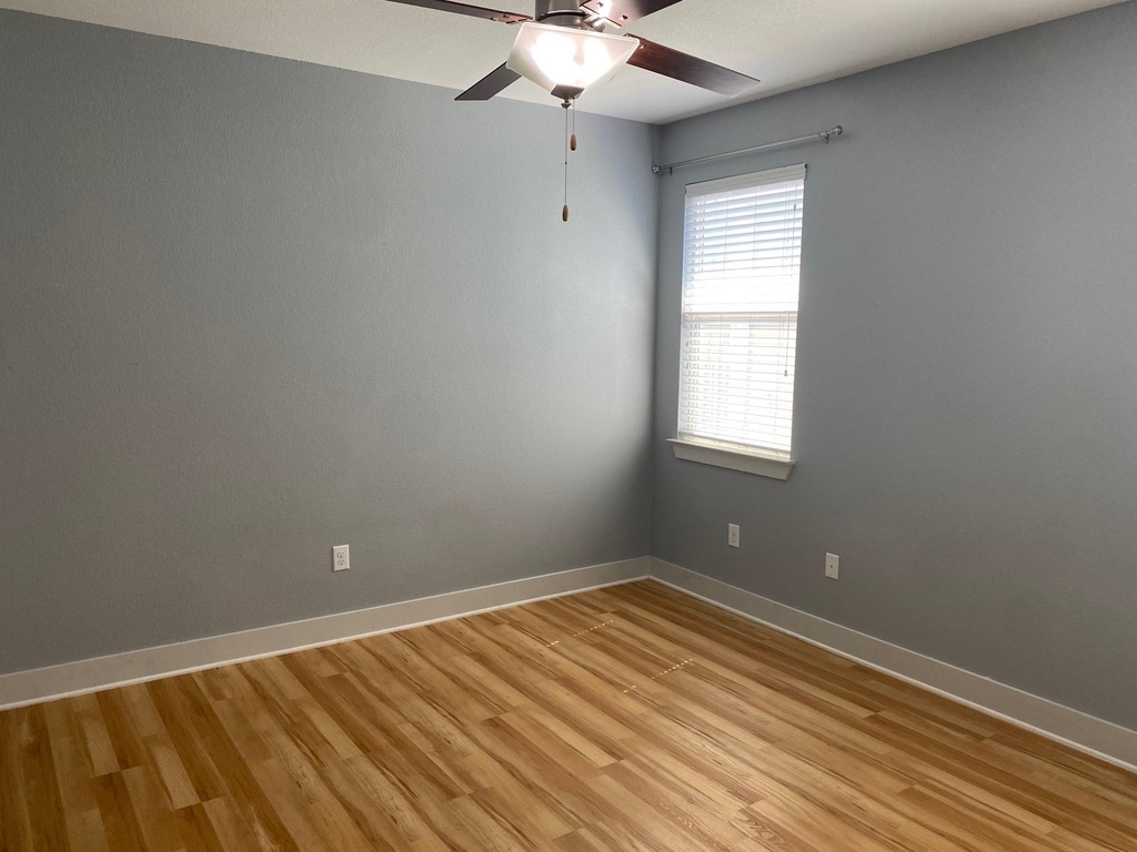 7205 Tybalt St - Photo 6