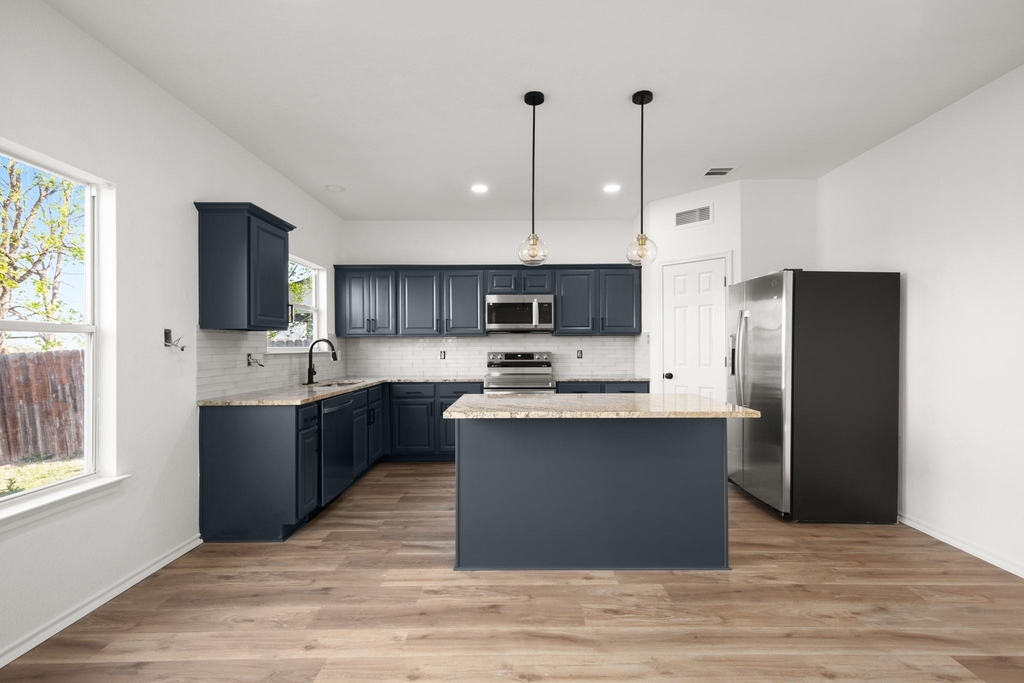13220 Constellation Dr - Photo 14