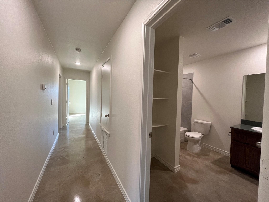 2316 Alterman Dr - Photo 10