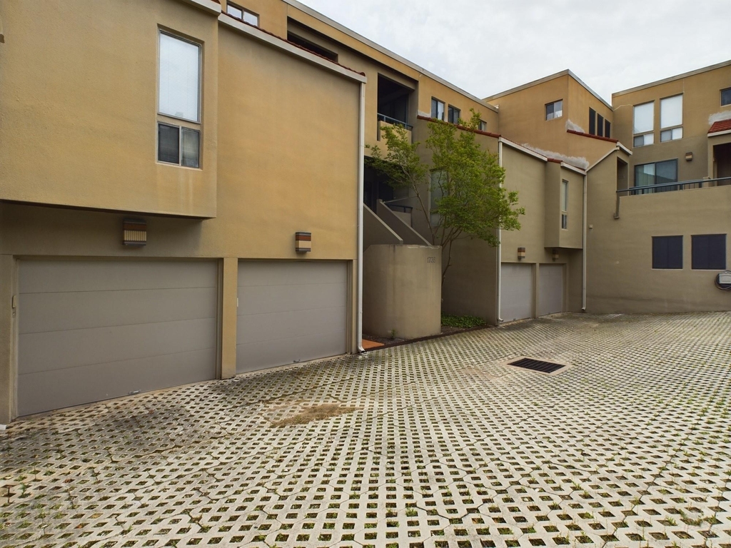 1735 Spyglass Dr - Photo 37