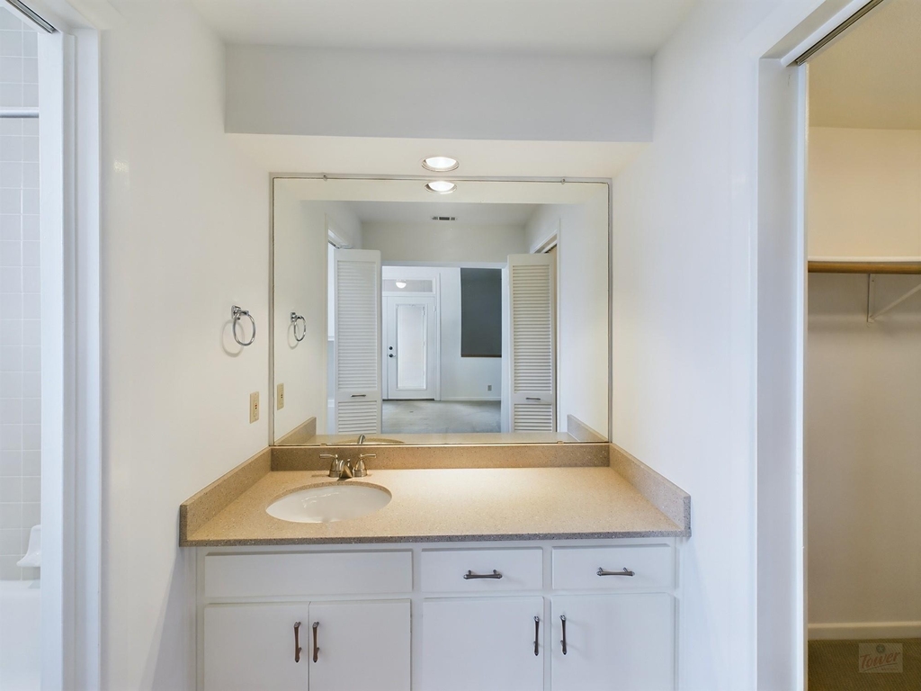 1735 Spyglass Dr - Photo 32