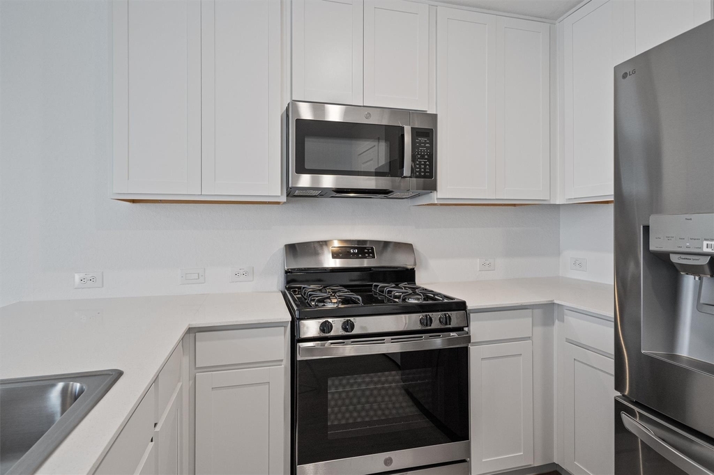 4107 Eldorado St - Photo 6