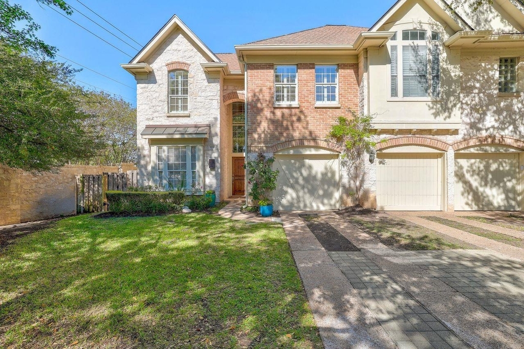 3800 Bailey Ln - Photo 2