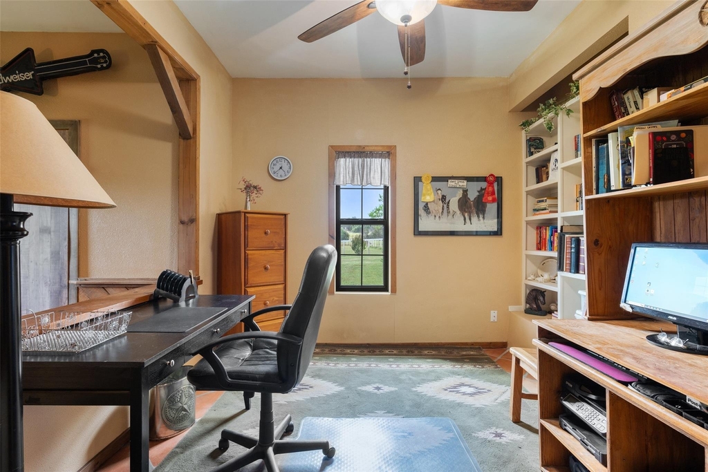23200 Fulkes Rd - Photo 2