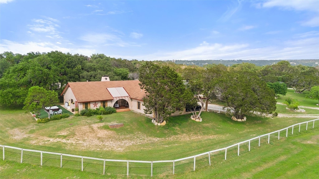 23200 Fulkes Rd - Photo 0