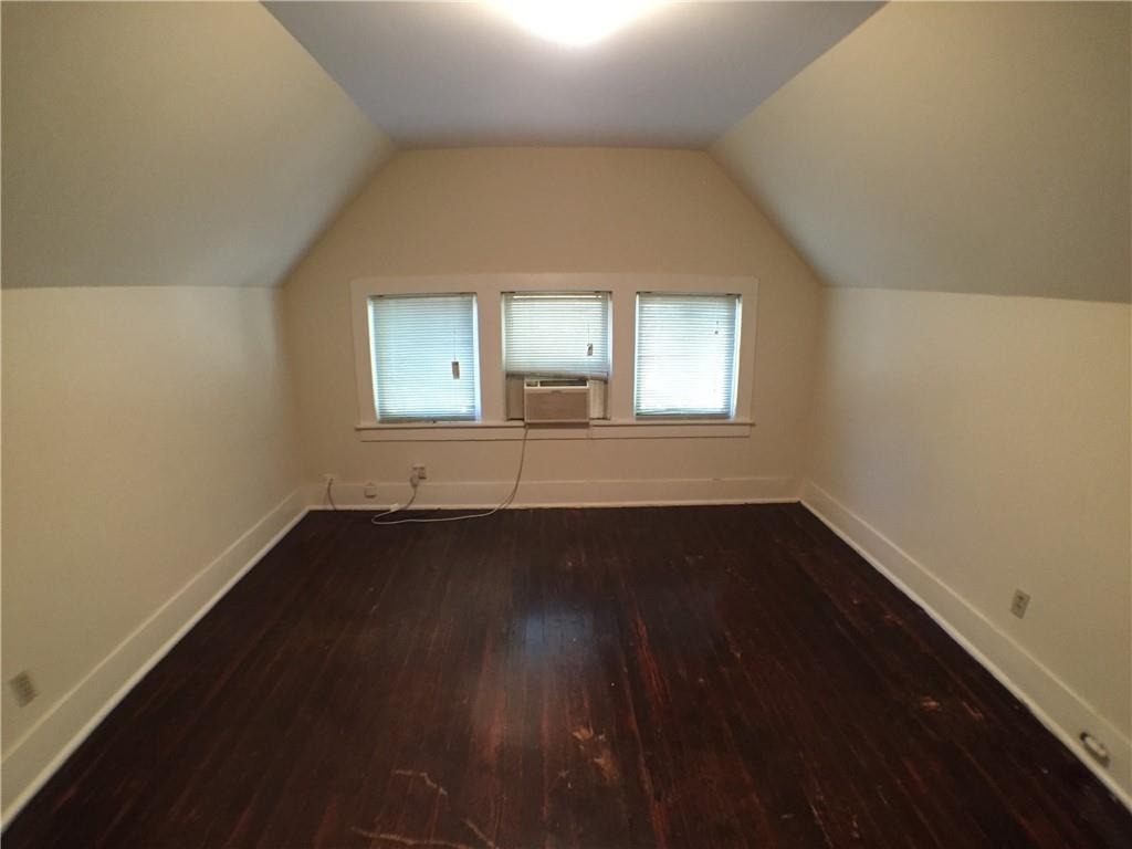 908 W 22 Nd St - Photo 8