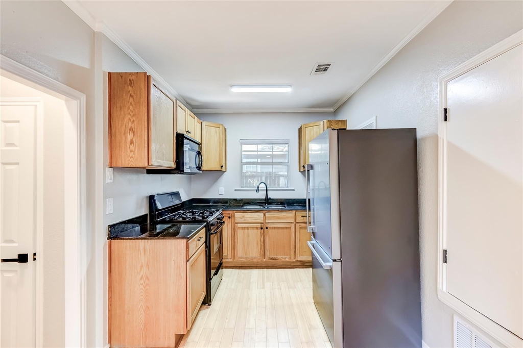 74 Julius St - Photo 8