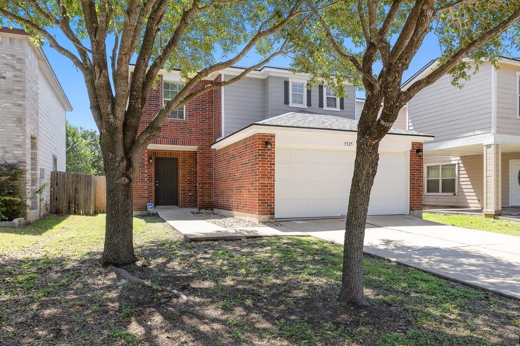 5525 Victory Gallop Dr - Photo 2
